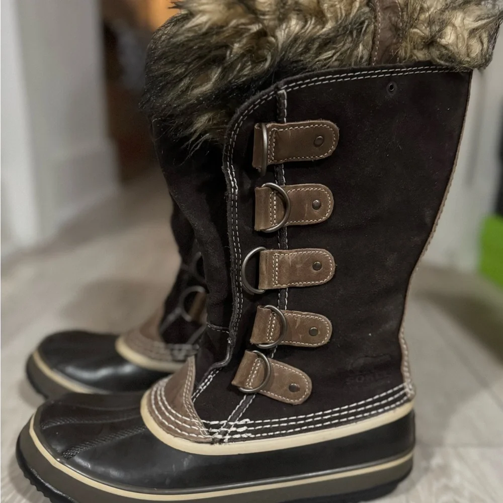 Size 10 - Sorel Joan of Artic Brown/Tan Fur-Lined Boots